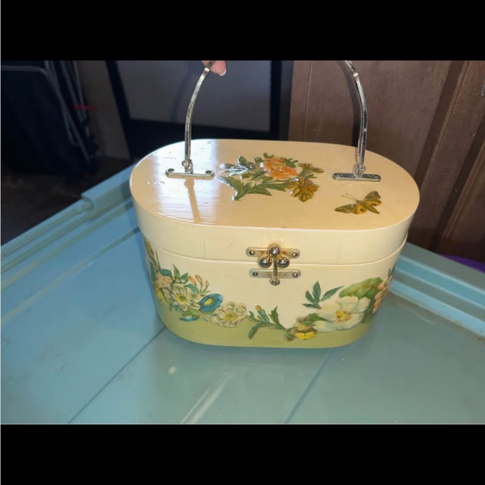 Vintage Lacquered Wooden Box Purse